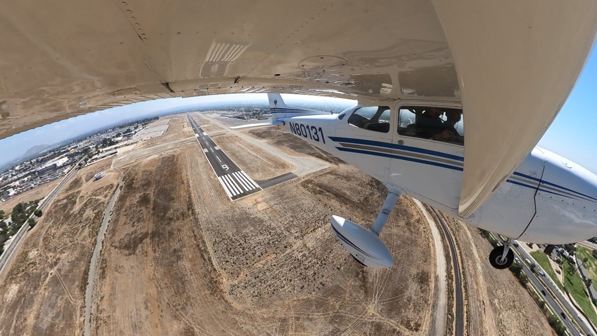 RPFC Cessna N80131 approaching a runway